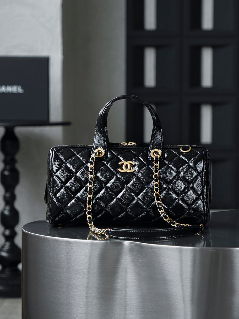 Bowling Bag - 17x31x13см Chanel Bowling Bag