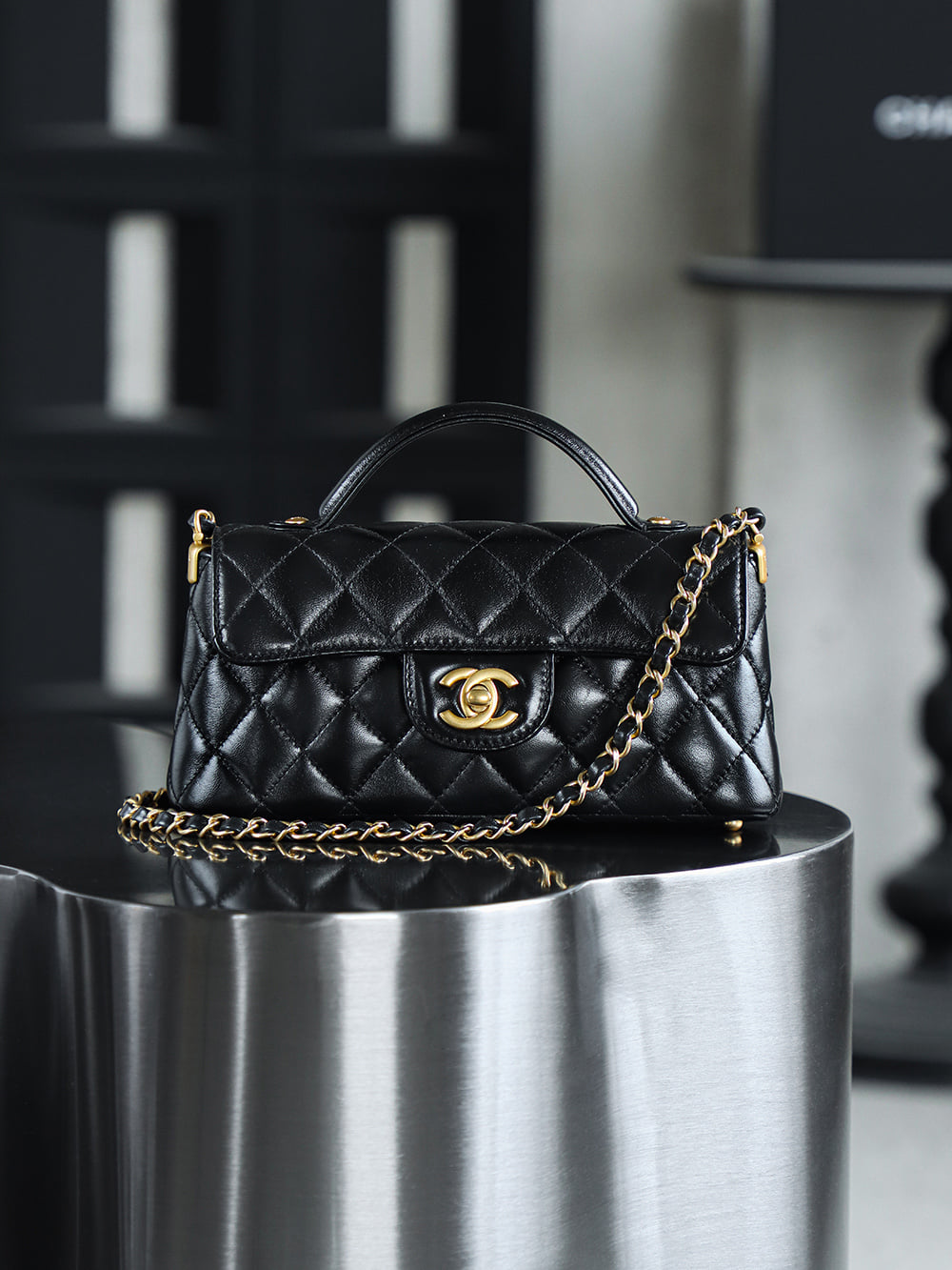 Kelly - черный, золотистая фурнитура - 11.5x22x6см Chanel Kelly