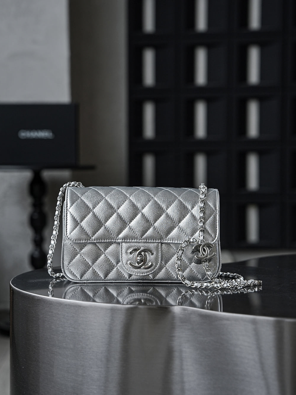Classic Flap - 18x20x7см - AABB7B Chanel Classic Flap