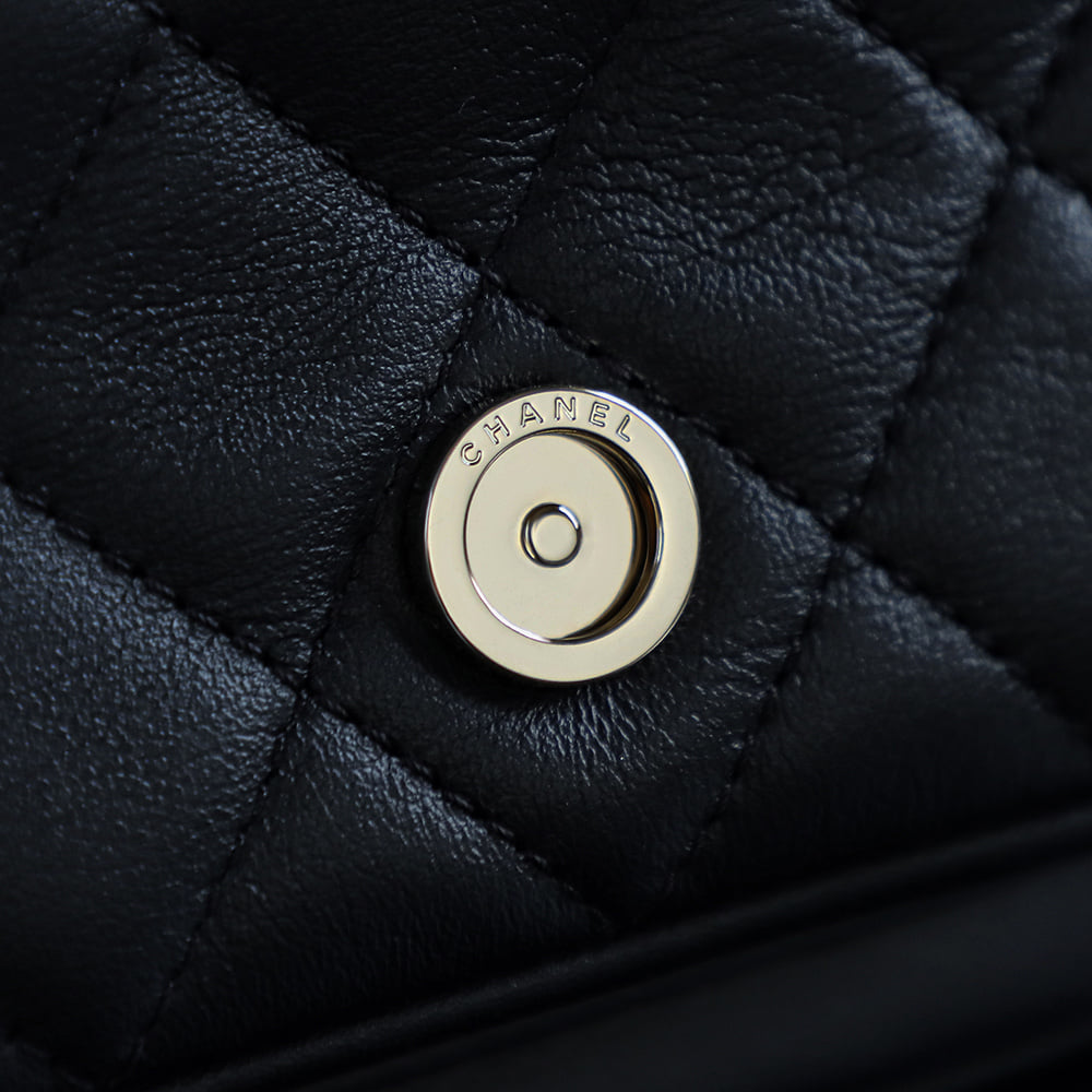 Duma - 18x18.5x12см Chanel Duma