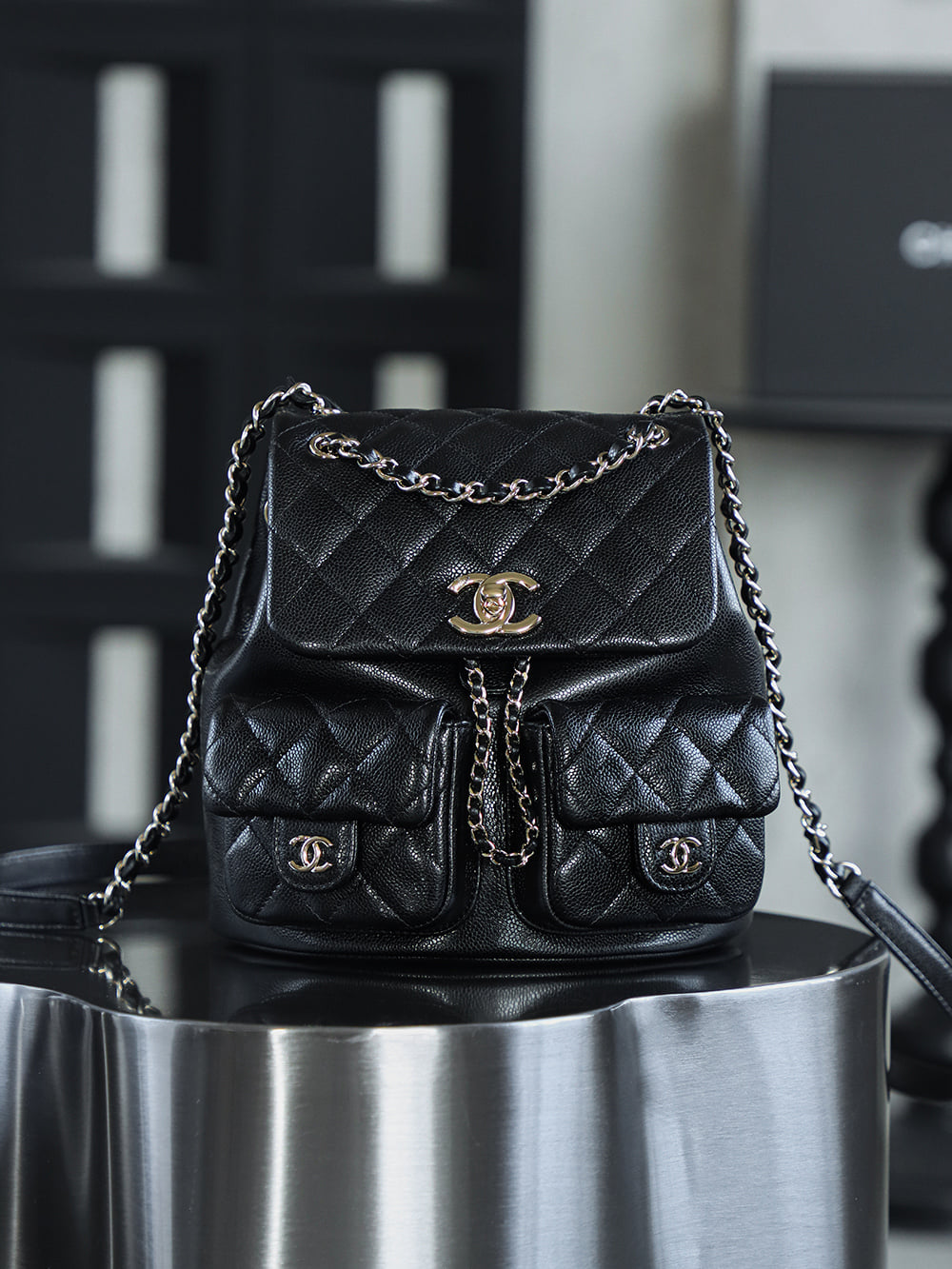 Duma - 20x20.5x11.5см Chanel Duma