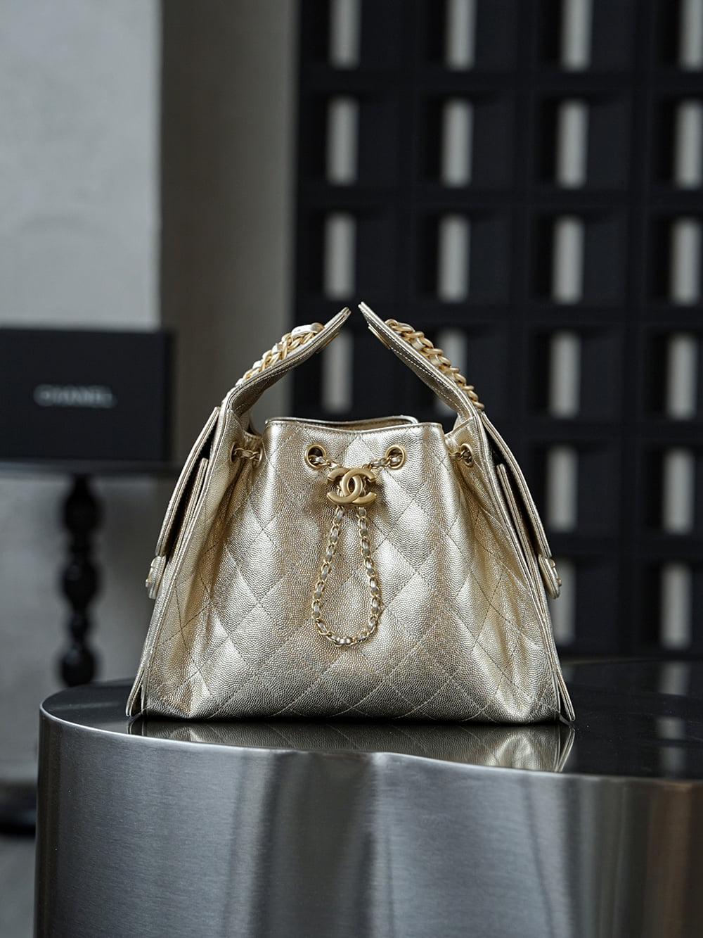 25 Bag - 30x26x14см - 6CF323 Chanel 25 Bag