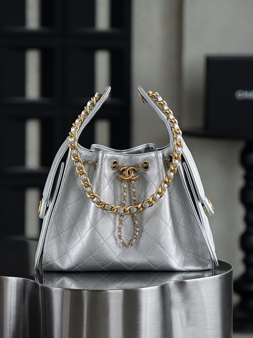 25 Bag - 30x26x14см - 8E2619 Chanel 25 Bag
