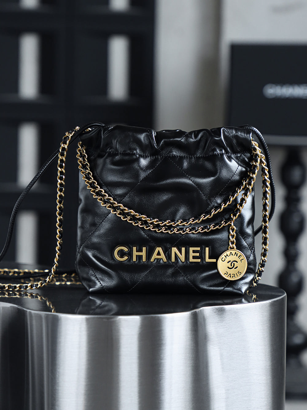 22 Bag - 19x20x6см - 05C7C0 Chanel 22 Bag