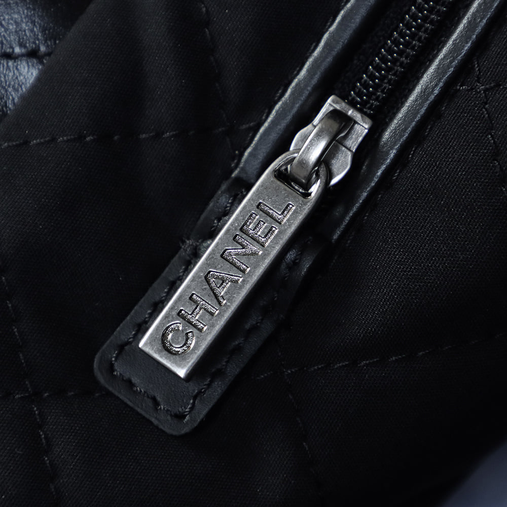 22 Bag - 39x42x8см - ADB64E Chanel 22 Bag