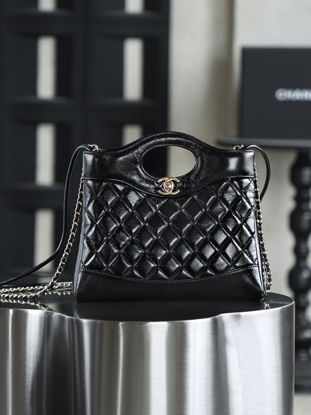 31 Bag - 22x23.5x5.5см Chanel 31 Bag