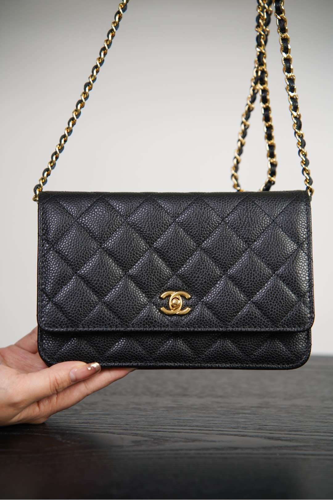 Classic Flap - черный, золотистая фурнитура - 19см - 85DE3A Chanel 24K Classic Flap