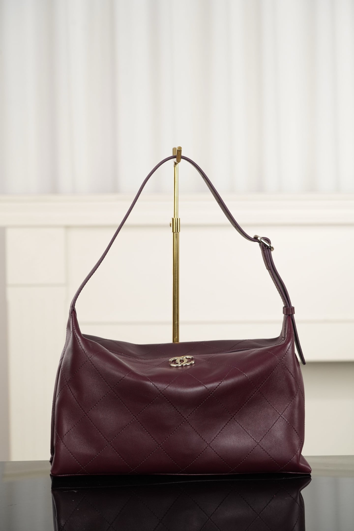 Hobo - бордовый - 22x35.5x10см Chanel 26P Hobo