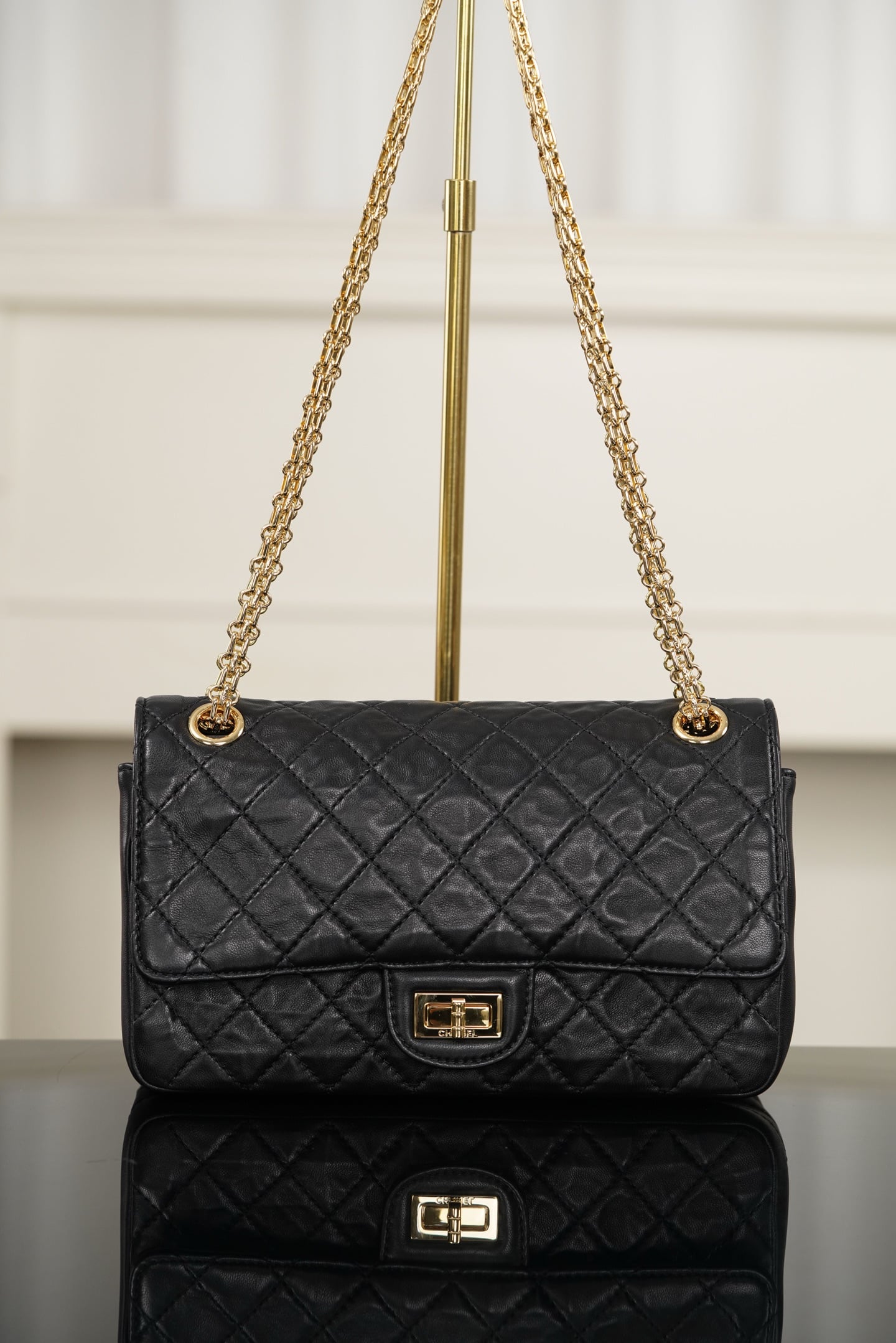 2.55 - черный, золотистая фурнитура - 16x24x8см - D992CA Chanel 26S 2.55