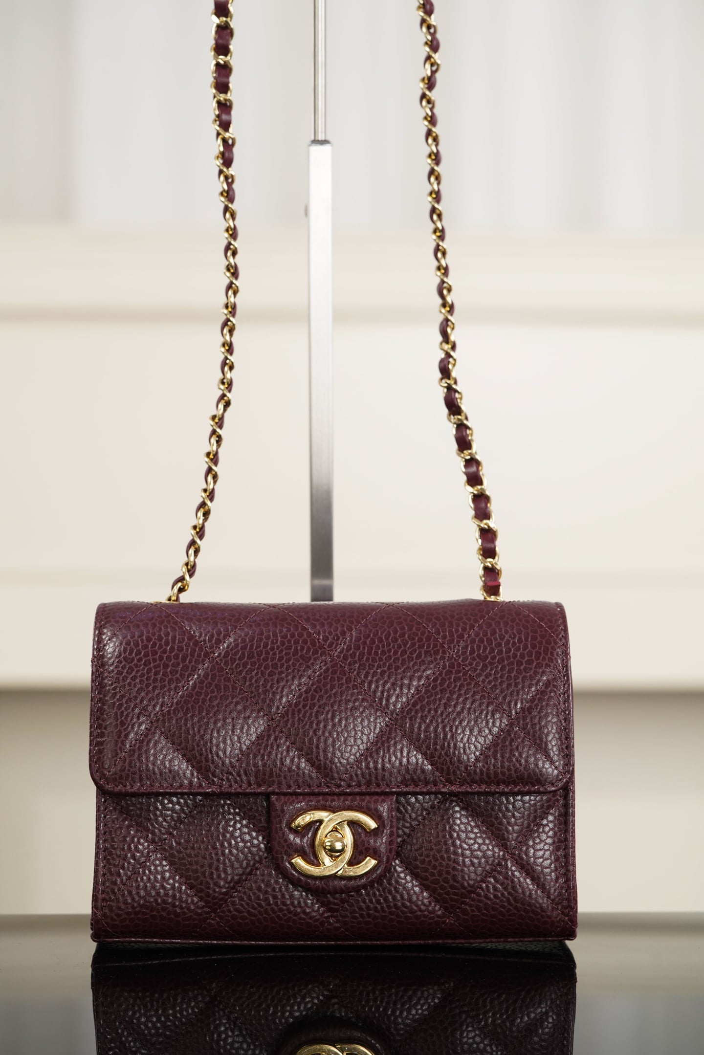 Classic Flap - бордовый - 13x19x7см Chanel 26C Classic Flap