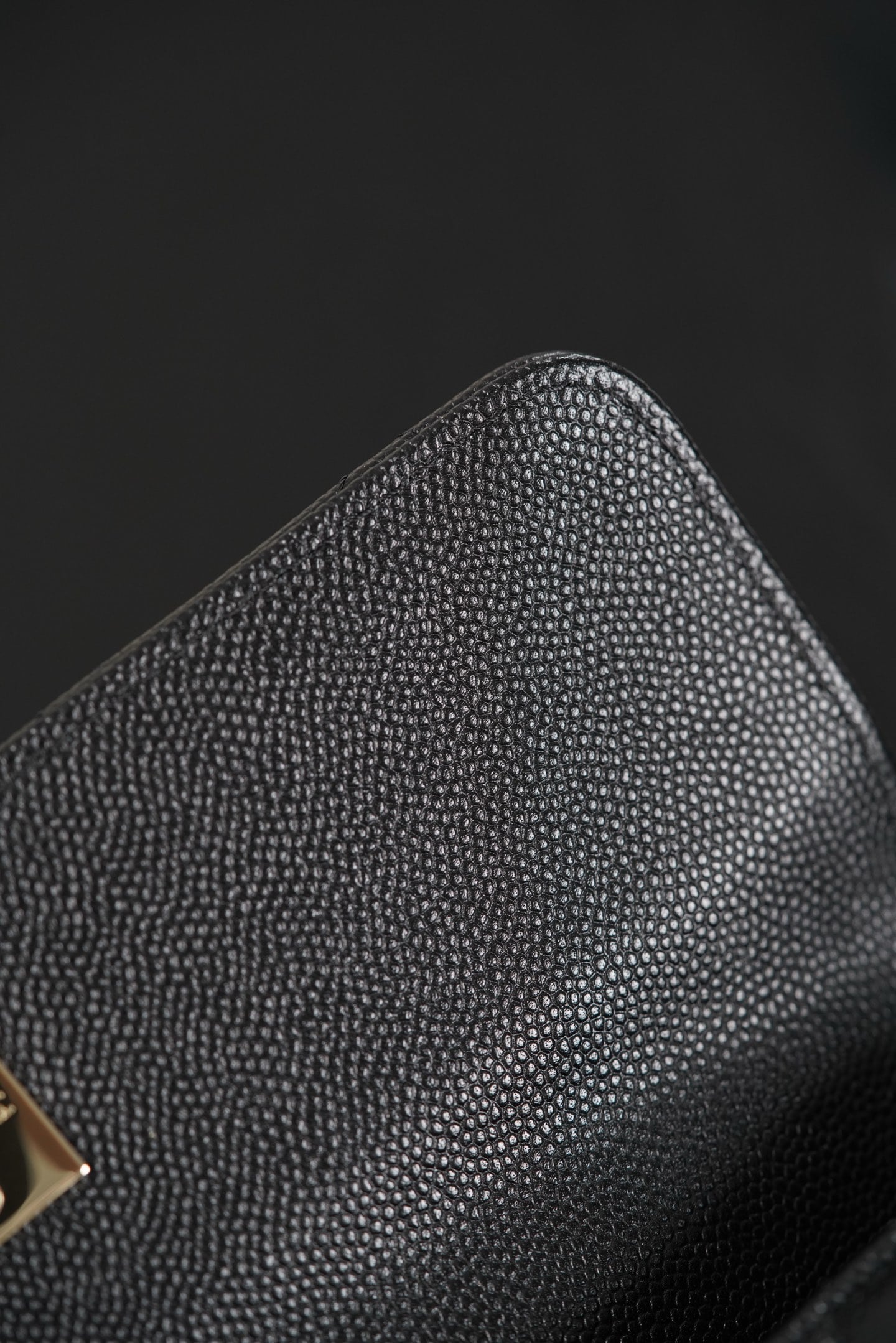 Coco Handle - черный, золотистая фурнитура - 21x10x5см - B8870F Chanel 26A Coco Handle