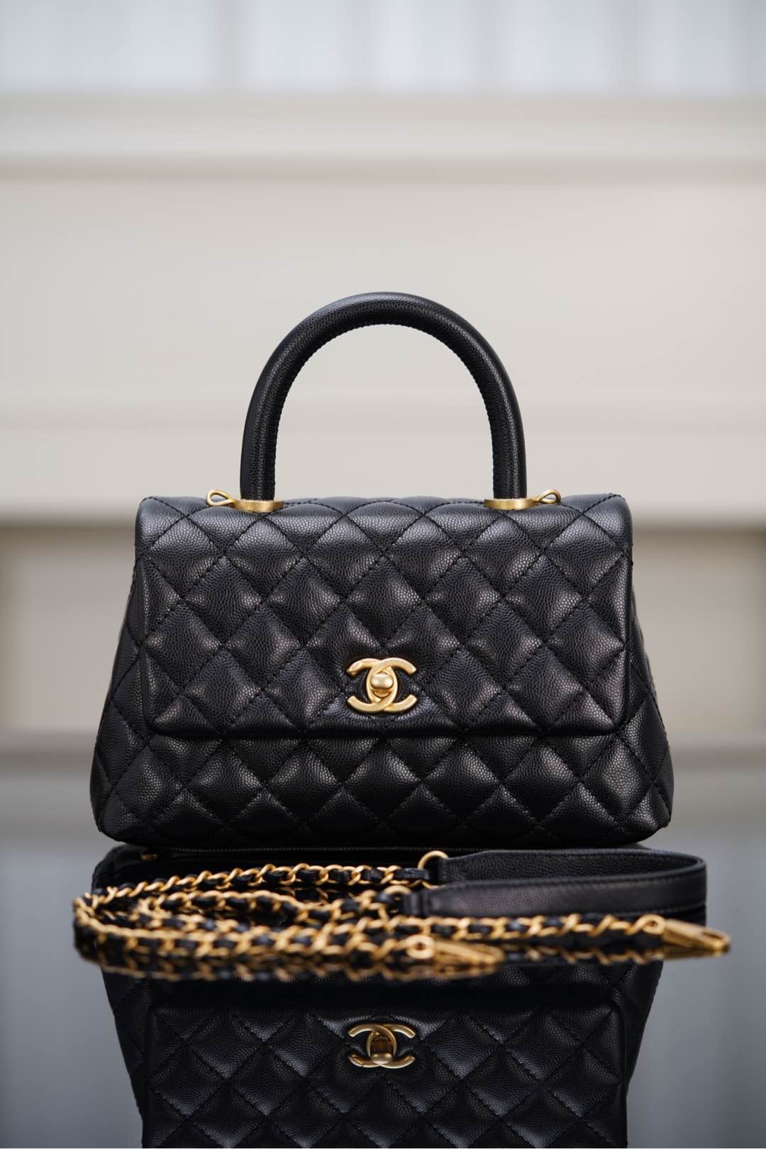 Coco Handle - черный - 24см Chanel 24K Coco Handle