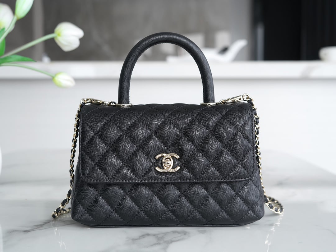Coco Handle - черный, золотистая фурнитура - 24x14x9см Chanel Coco Handle