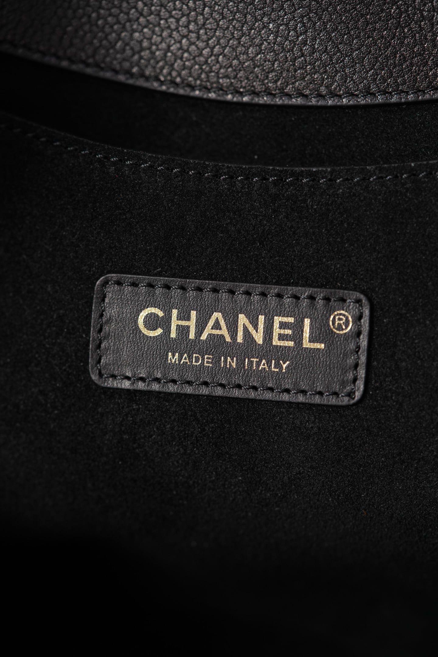 Card Holder - черный, золотистая фурнитура - 25x32x12см - 8A1E06 Chanel 26P Card Holder