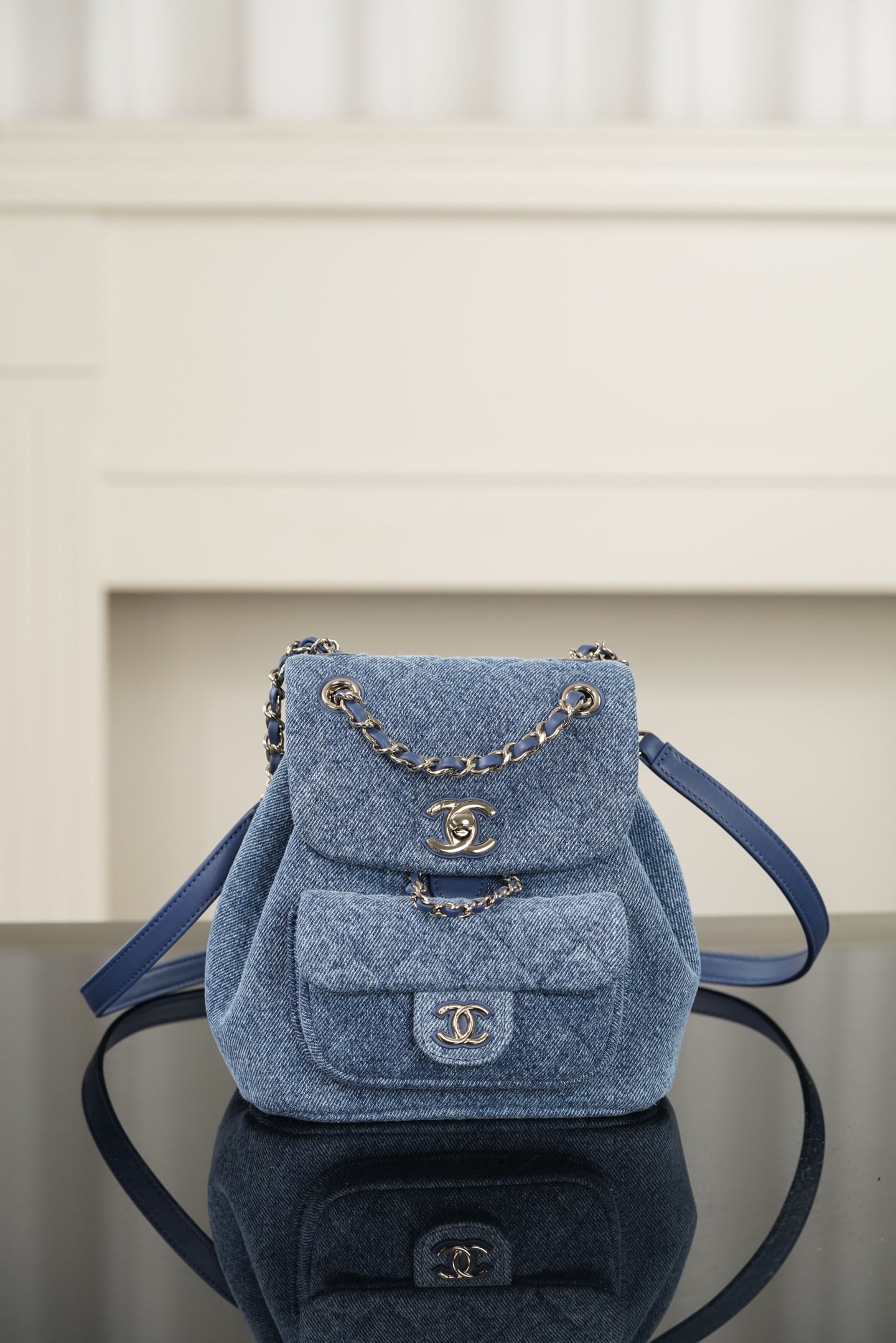 Duma - голубой - 18x18см Chanel 26A Duma