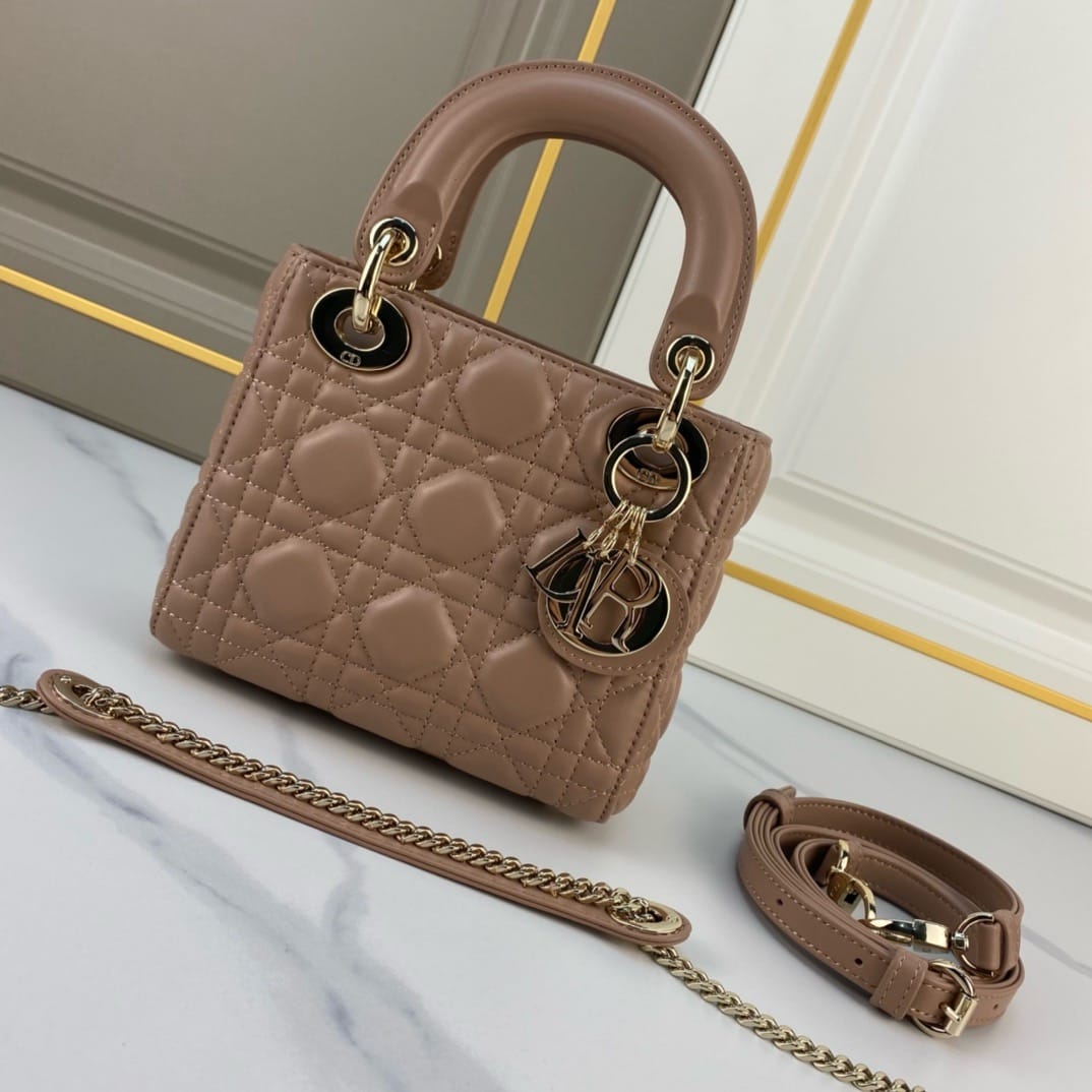 Lady Dior M0505.4