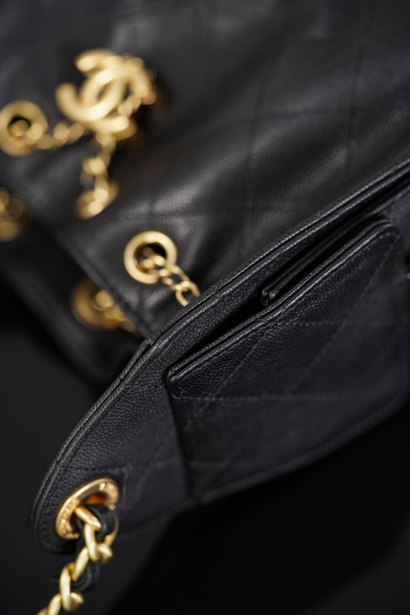 25 Bag - черный, золотистая фурнитура - 20x22x12.5см - 6C421E Chanel 26C 25 Bag