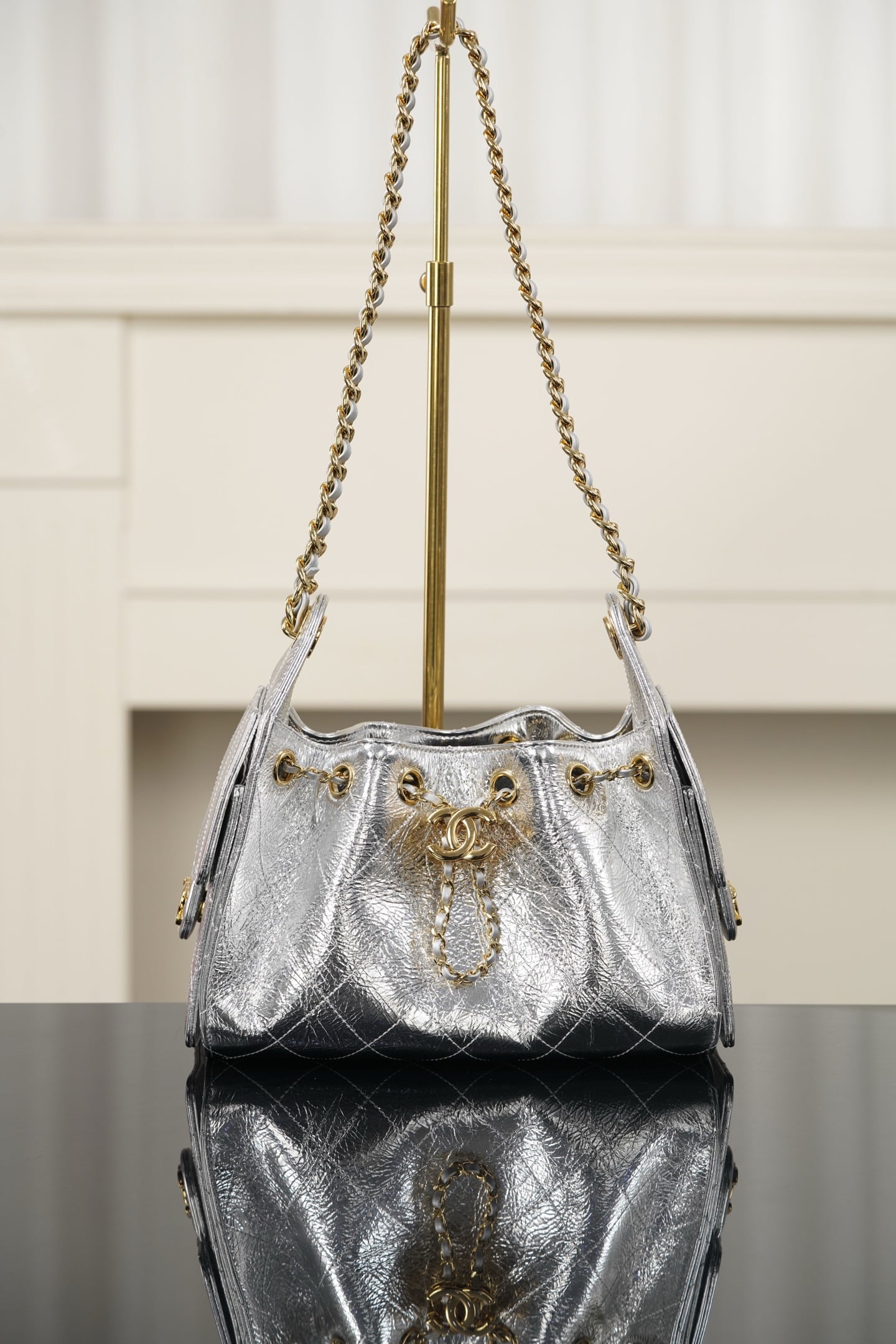 25 Bag - серебристый - 20x22x12.5см - 21CC06 Chanel 26A 25 Bag