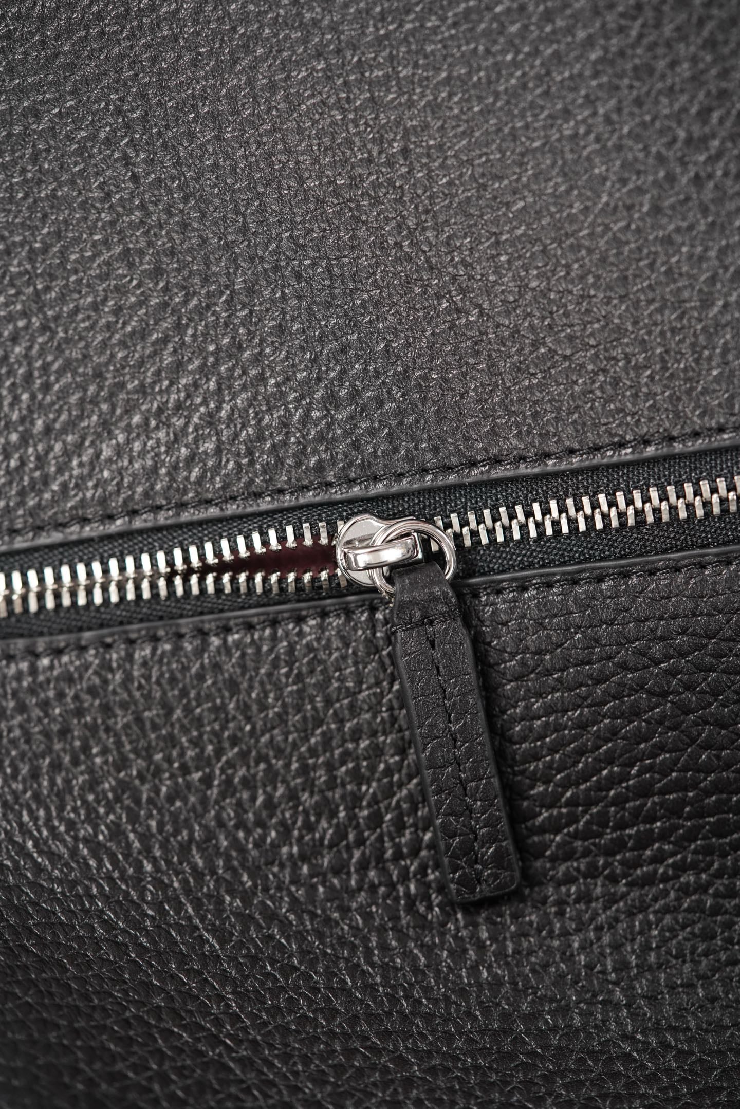 Classic Flap - черный, серебристая фурнитура - 26x38.5x11см Chanel 26S Classic Flap