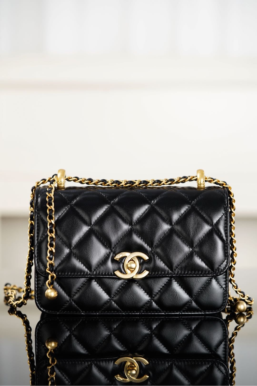 Classic Flap - черный - 12x19x8см Chanel 24C Classic Flap
