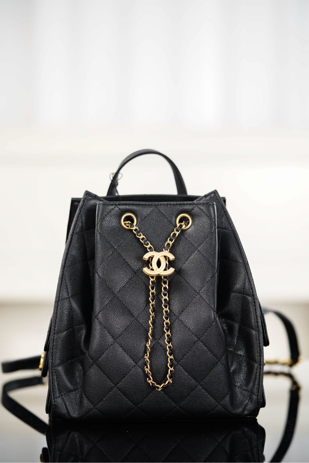 25 Bag - черный, золотистая фурнитура - 23x23x14см - EACFFF Chanel 25B 25 Bag