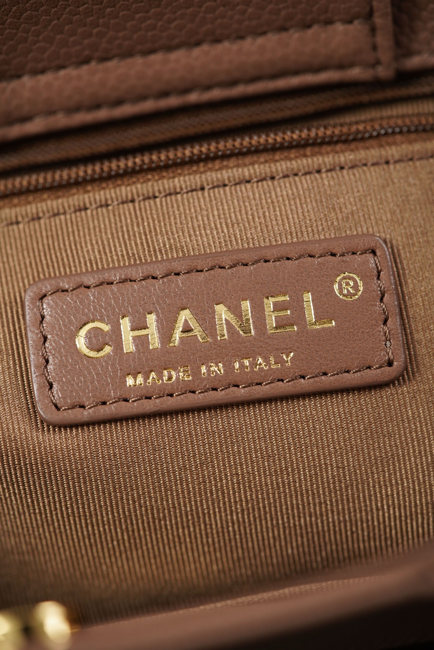 Tote - коричневый - 19x25x12см - D5BF3C Chanel 26P Tote
