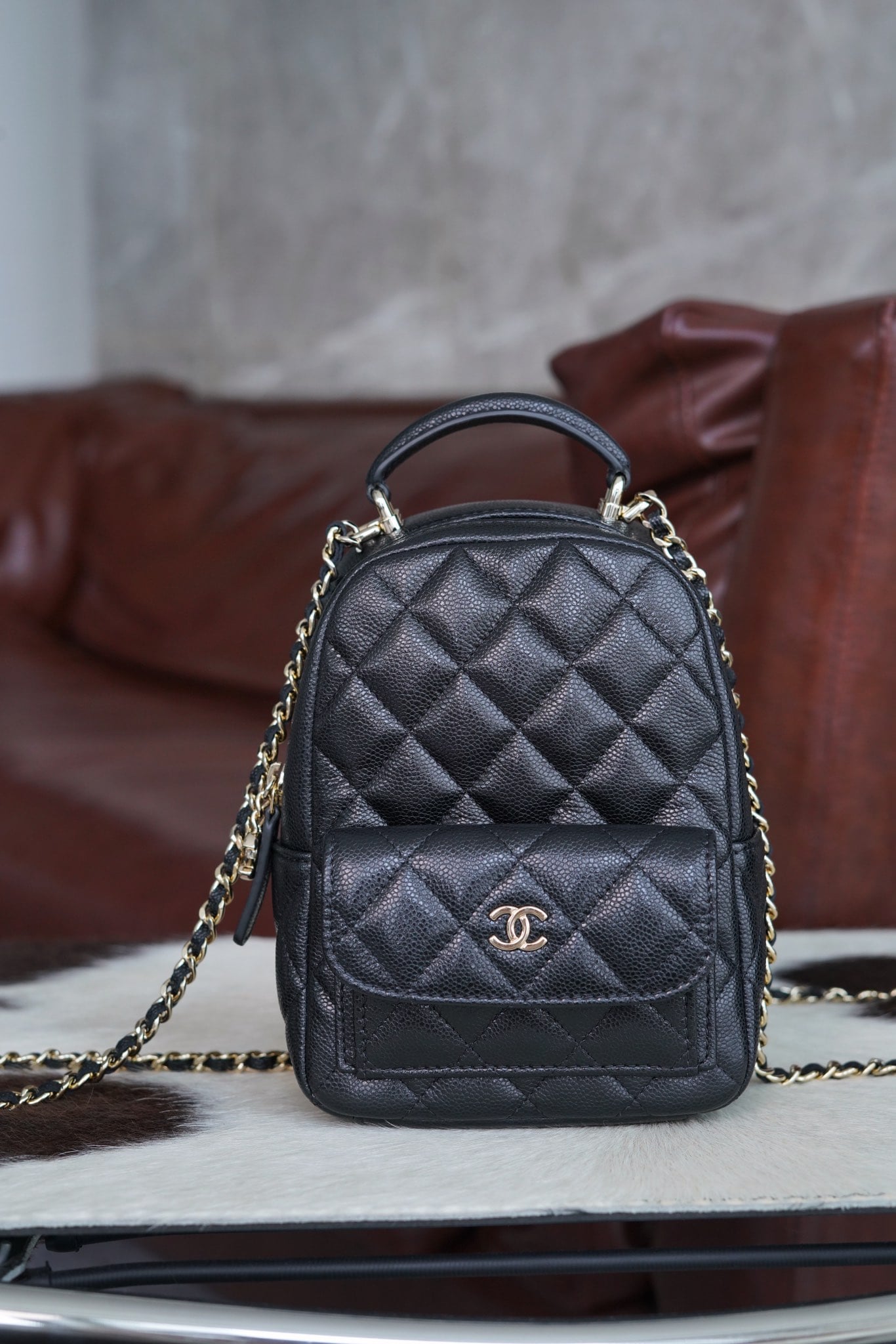 Backpack - черный, золотистая фурнитура - 13x7x18см Chanel 24C Backpack