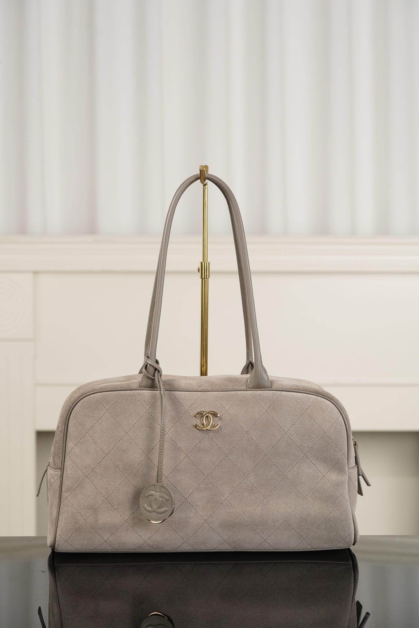 Bowling Bag - бежевый - 19x35.5x12.5см - 8DEF78 Chanel 26S Bowling Bag