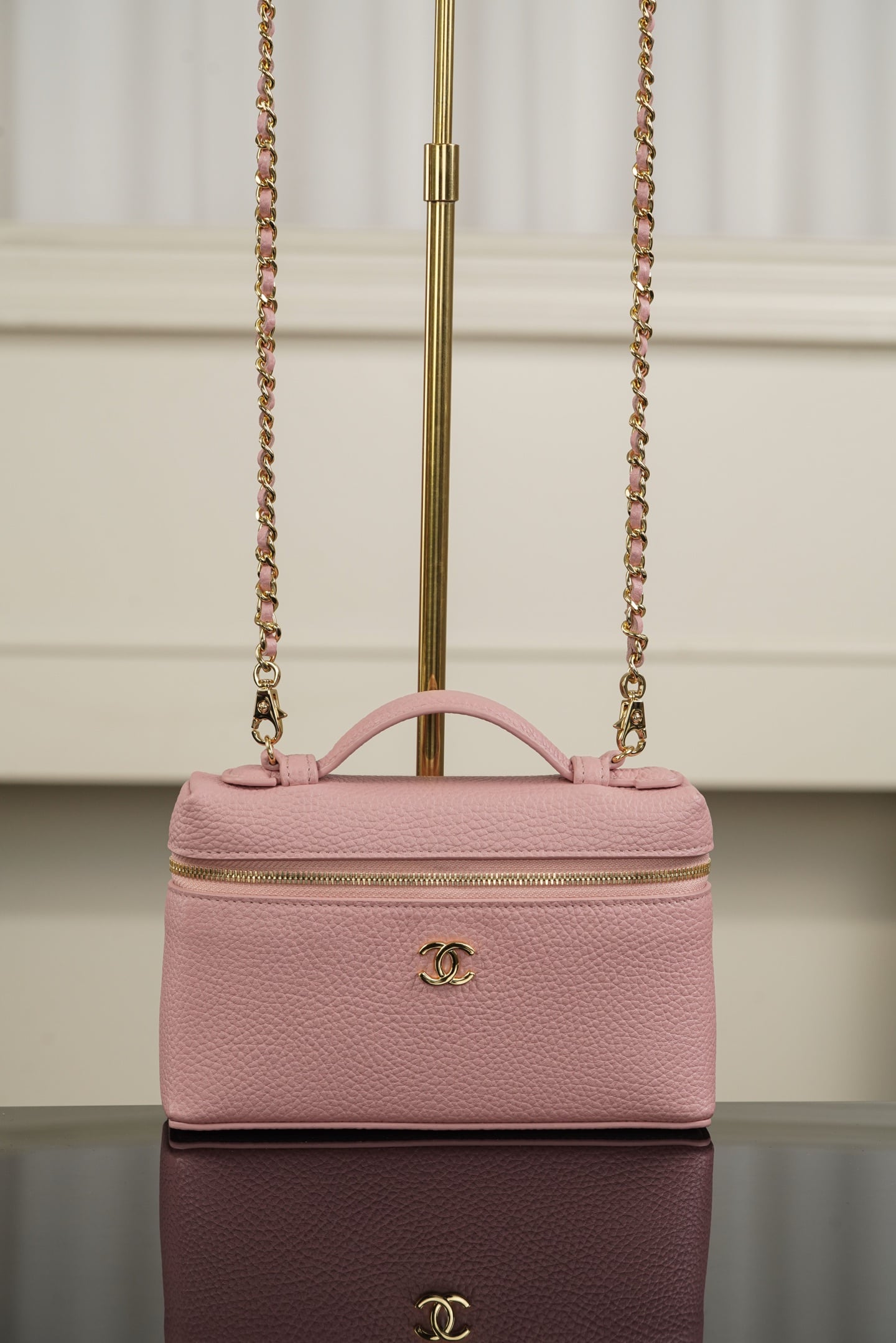 Vanity Case - розовый - 19см Chanel 26A Vanity Case