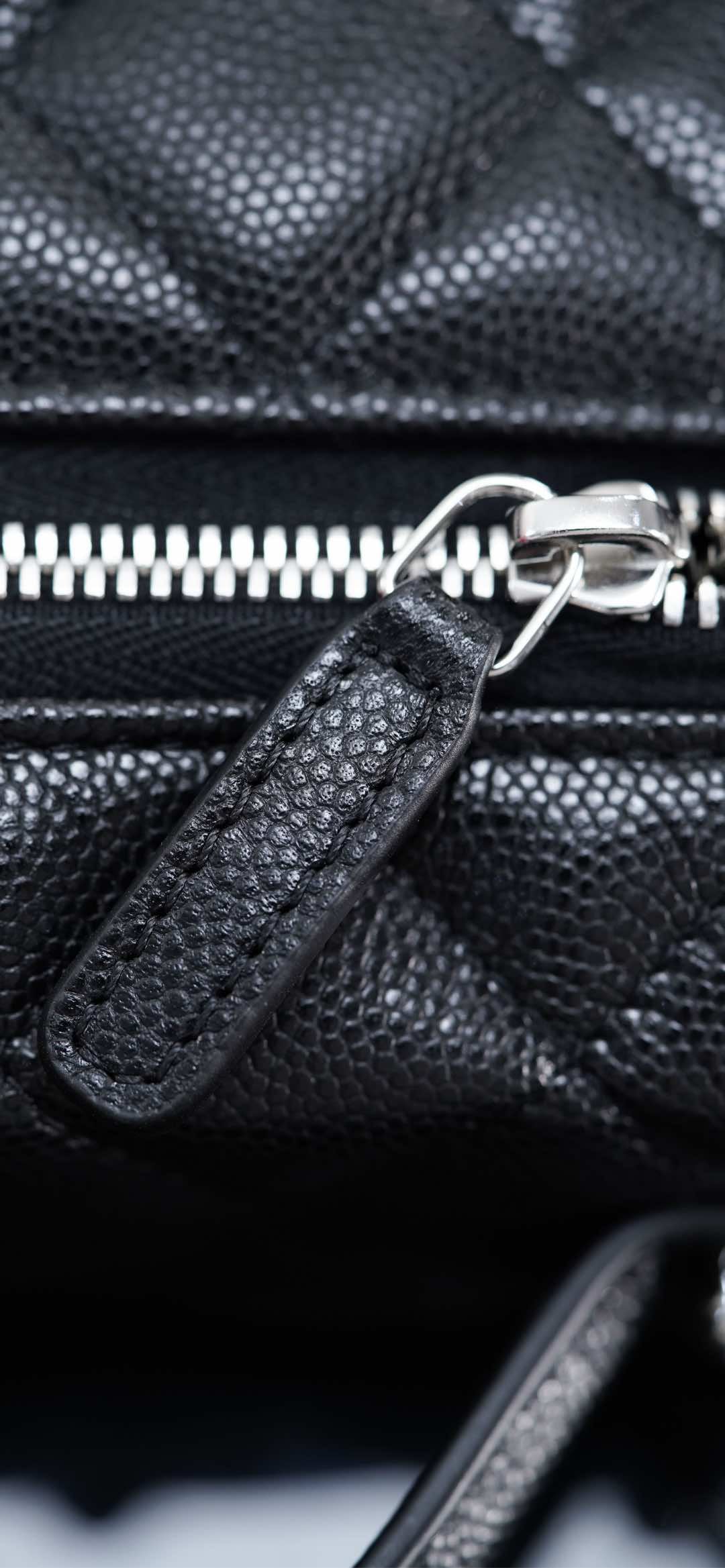 Vanity Case - черный, серебристая фурнитура - 17x19.5x5см - 85C434 Chanel 25B Vanity Case