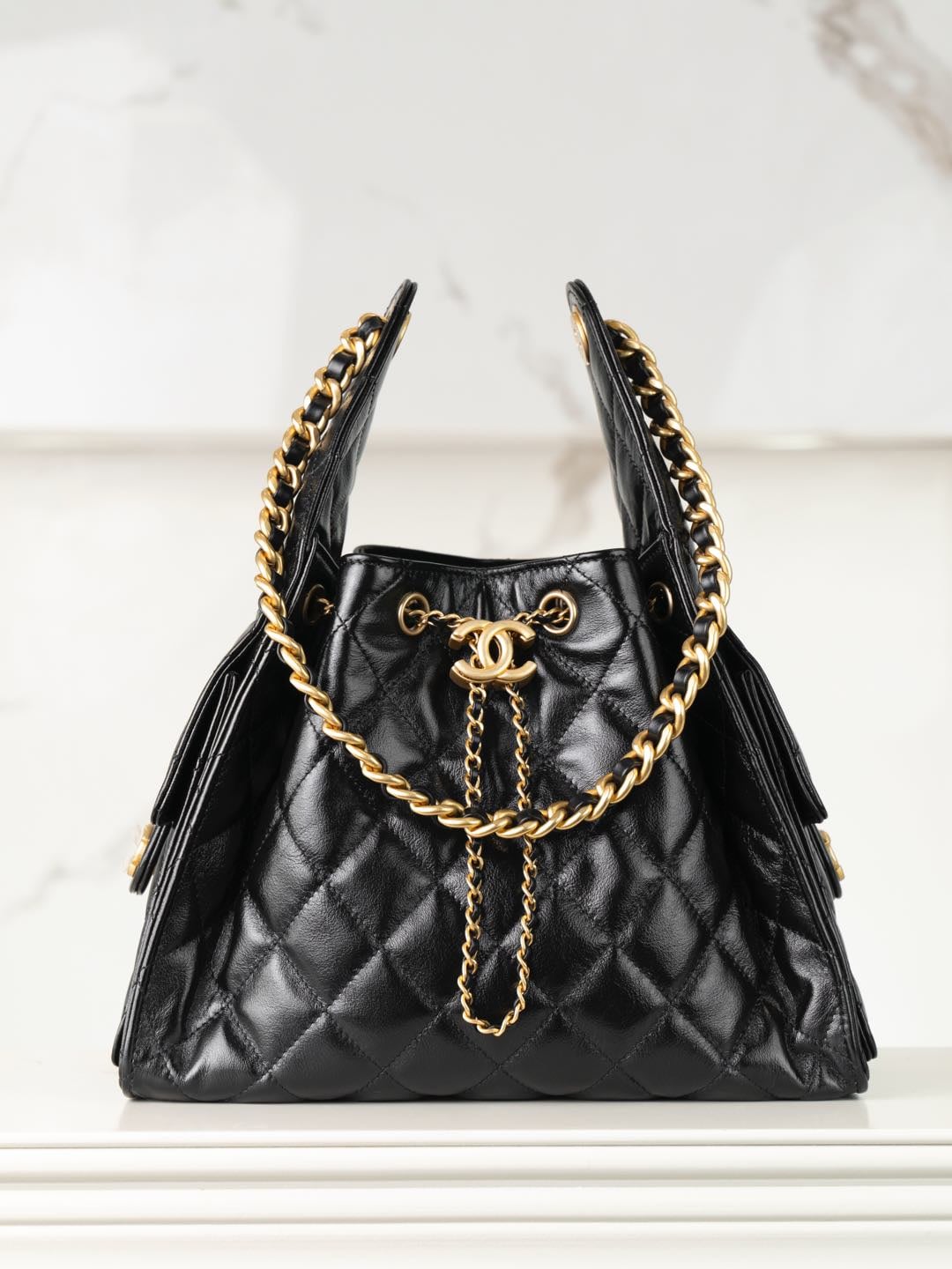 Hobo - черный, золотистая фурнитура - 30x26x14см - DEB184 Chanel 25C Hobo
