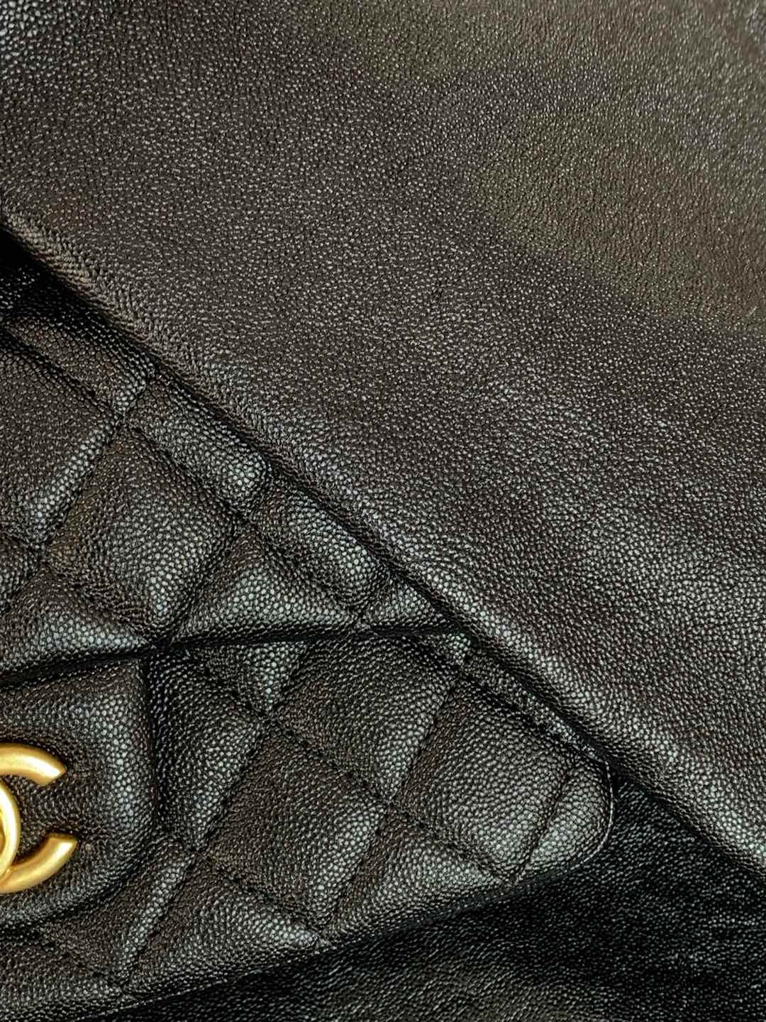 Classic Flap - черный, золотистая фурнитура - 20x13x9см - 9FA574 Chanel Classic Flap