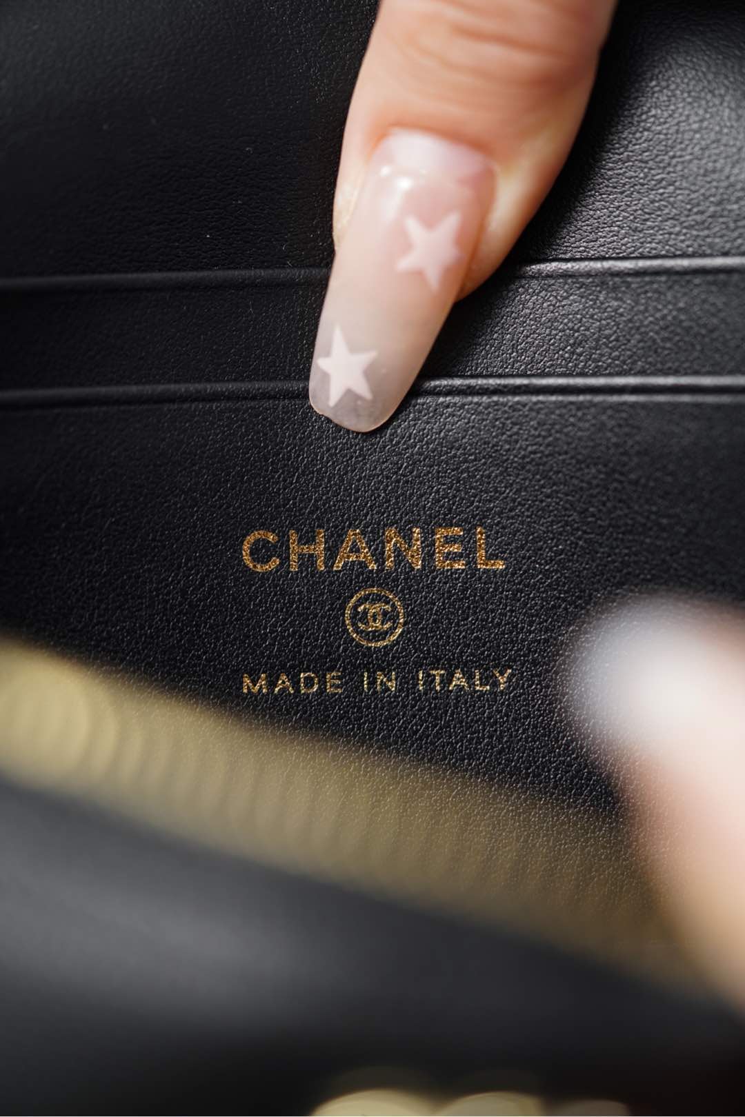 Vanity Case - черный, золотистая фурнитура - 17x19.5x5см - 85577C Chanel 25K Vanity Case