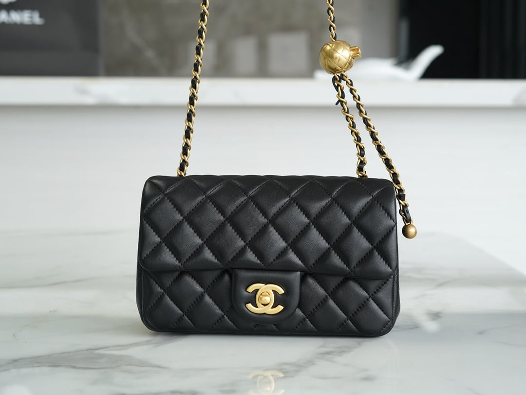 Hobo - черный - 13x20x7см Chanel 23C Hobo