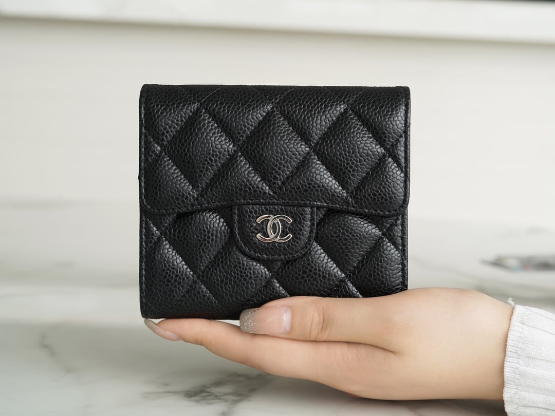 Wallet - черный, серебристая фурнитура - 11.5x10.5x3см Chanel Wallet