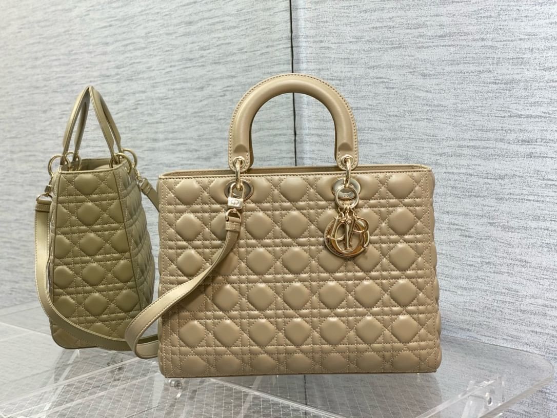 Lady Dior 4