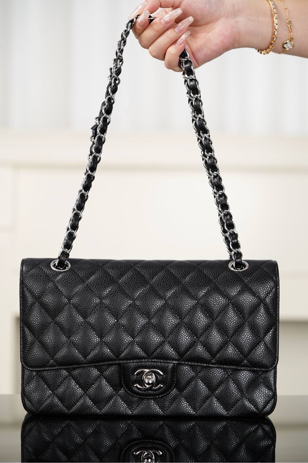 Classic Flap - черный, серебристая фурнитура - 25см - 7424C7 Chanel 24K Classic Flap