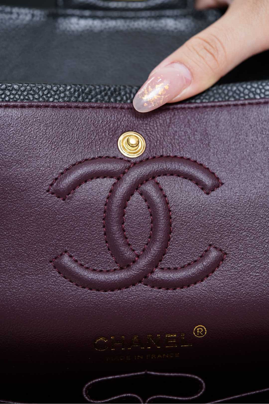 Classic Flap - черный, золотистая фурнитура - 14.5x23x6см - 6F3855 Chanel Classic Flap
