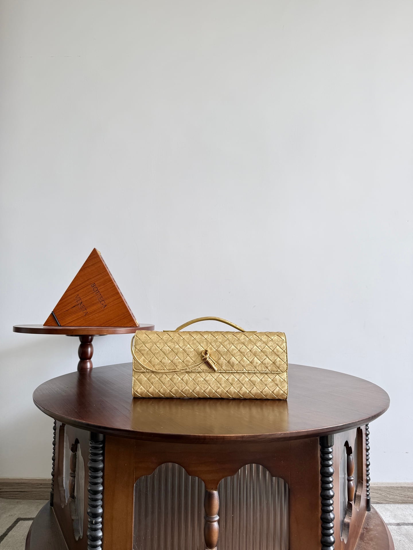 Andiamo Bottega Veneta 741511.A18