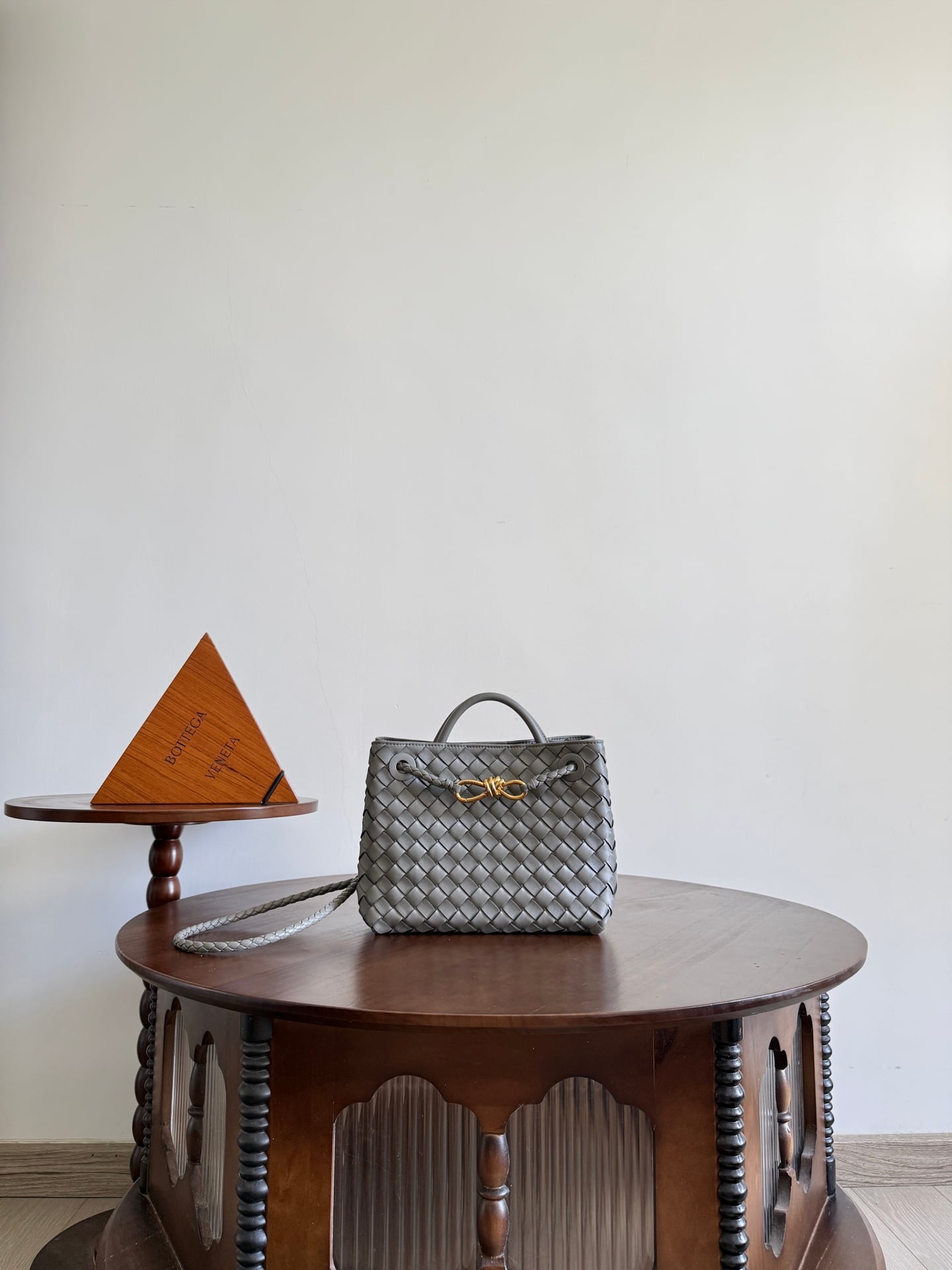 Andiamo Bottega Veneta 743568.A6
