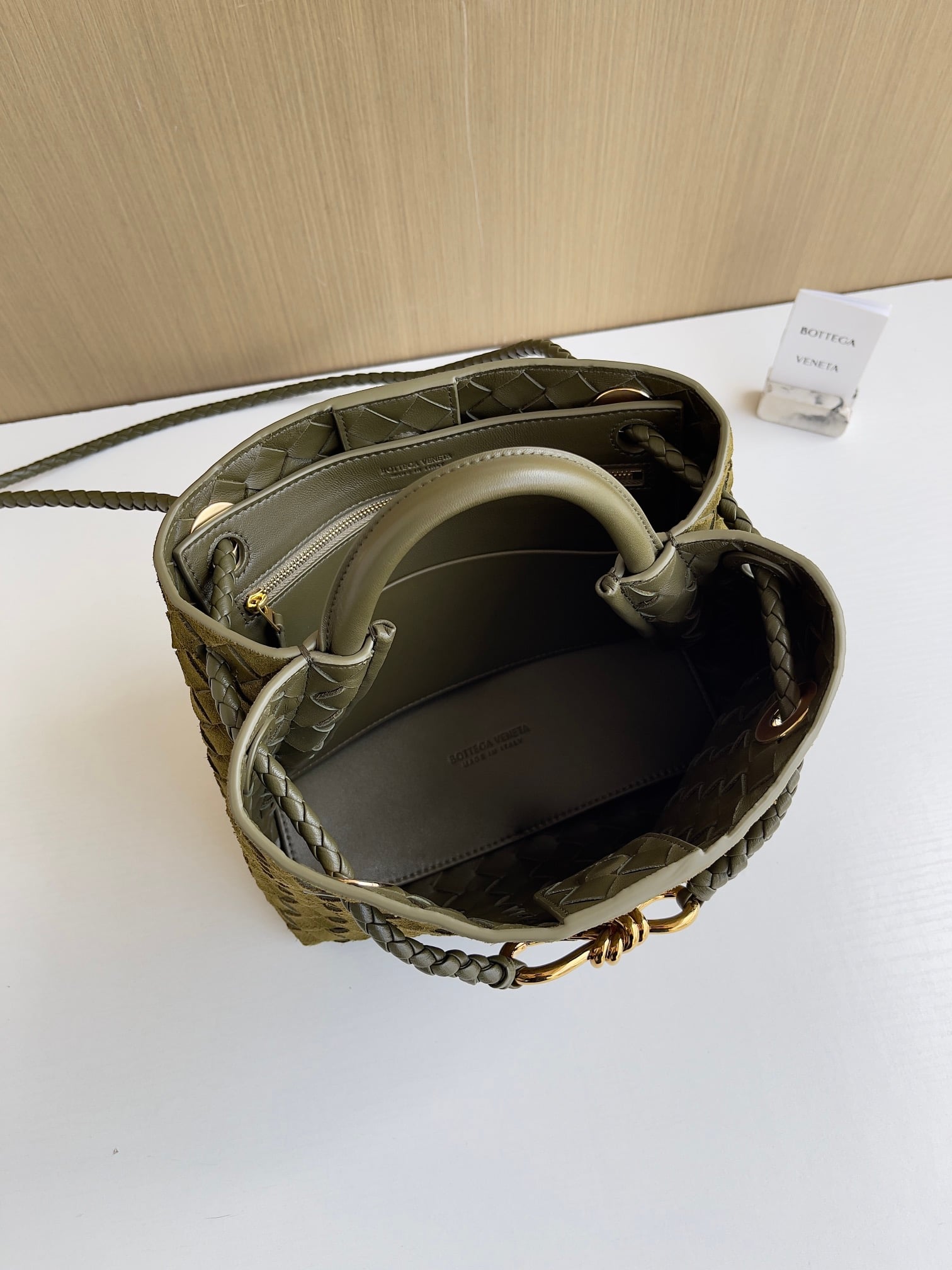 Andiamo Bottega Veneta 743568.A10