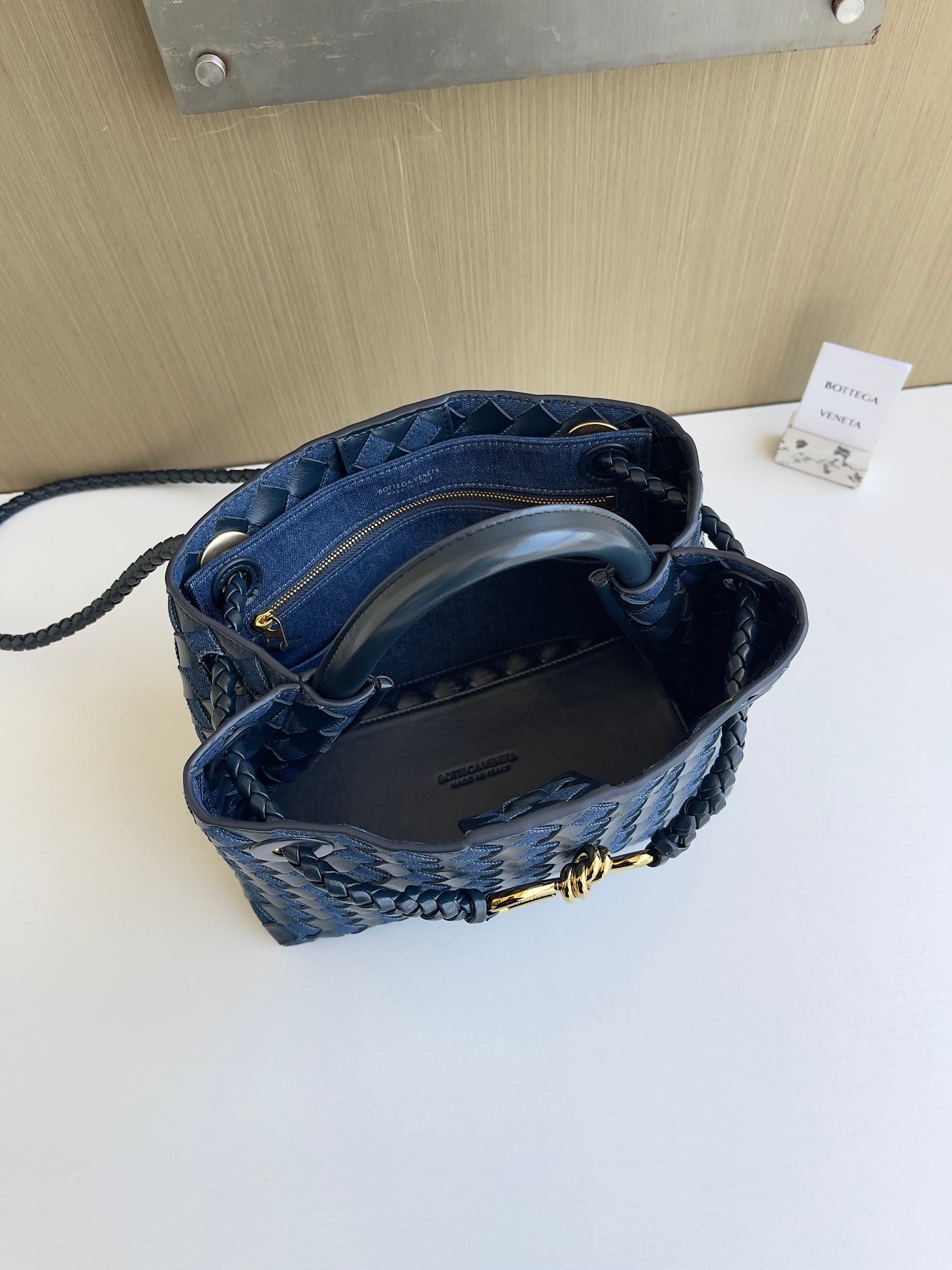 Andiamo Bottega Veneta 743568.A25