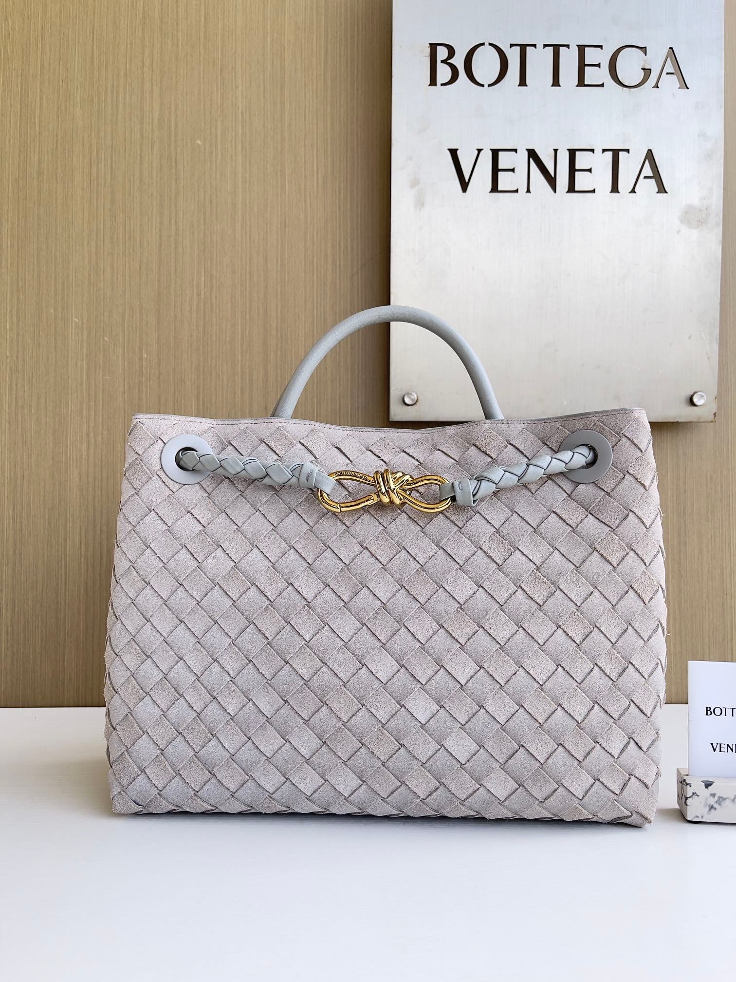Andiamo Bottega Veneta 743572.A1