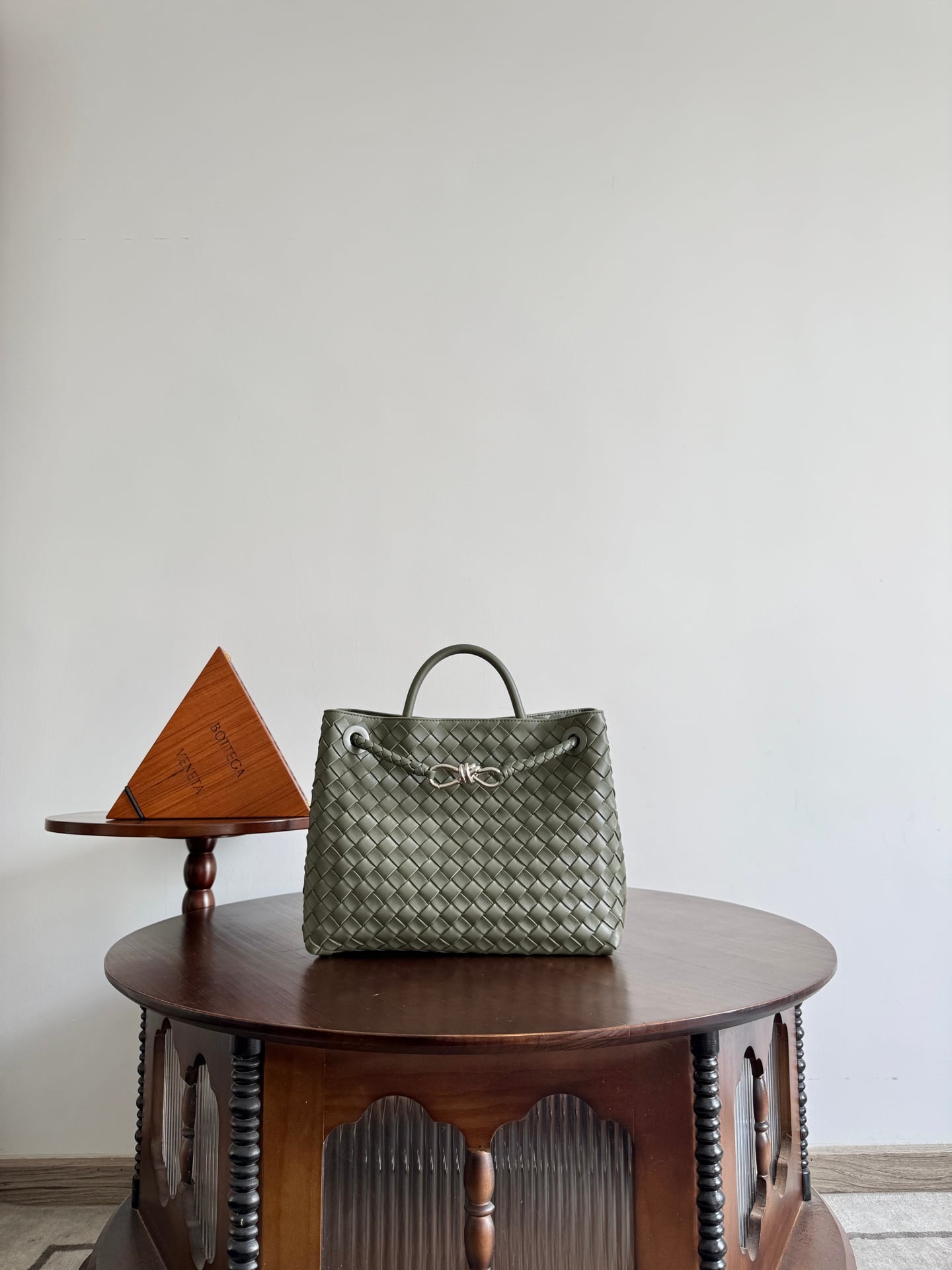 Andiamo Bottega Veneta 743572.A15
