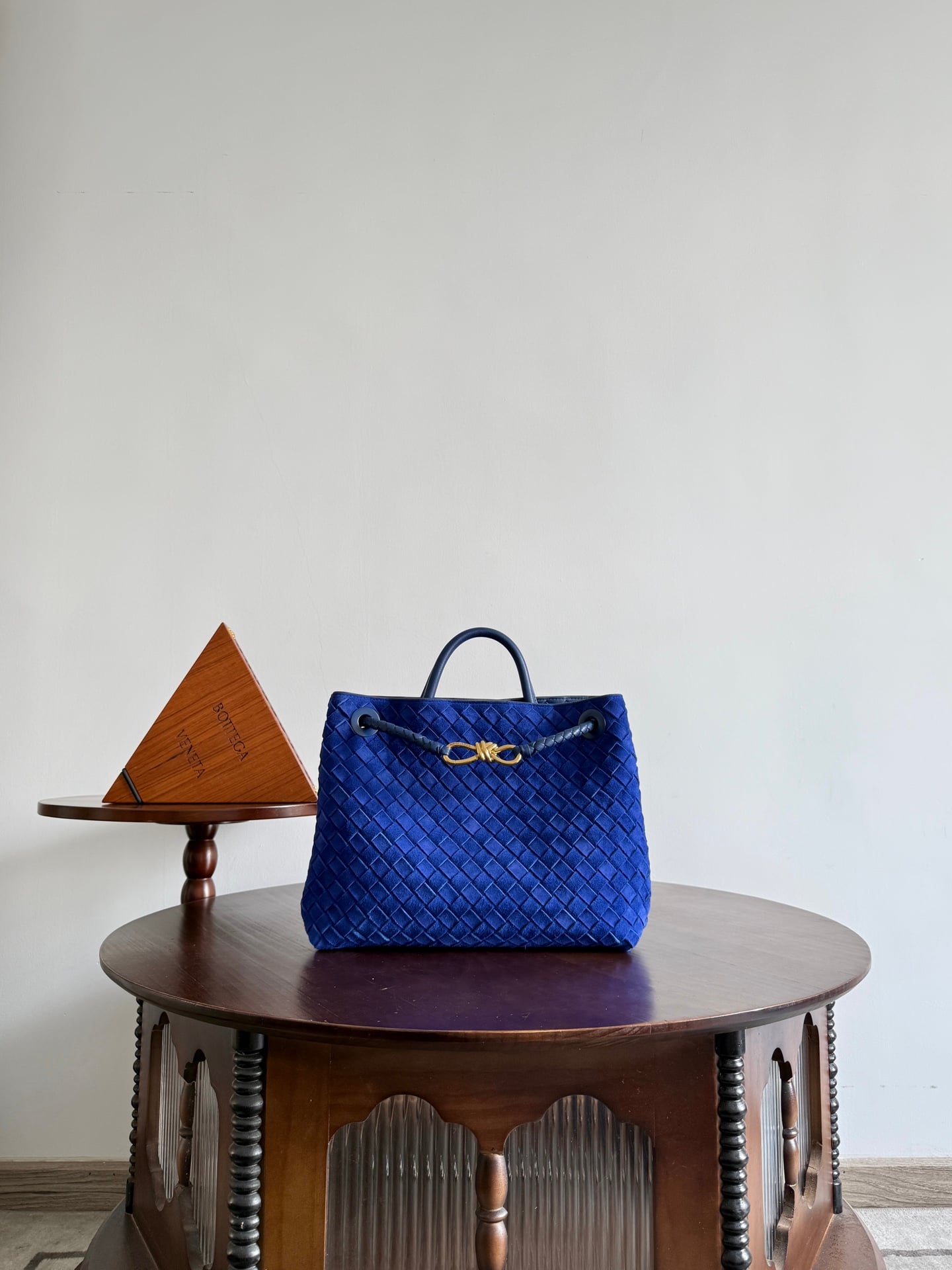 Andiamo Bottega Veneta 743572.A19