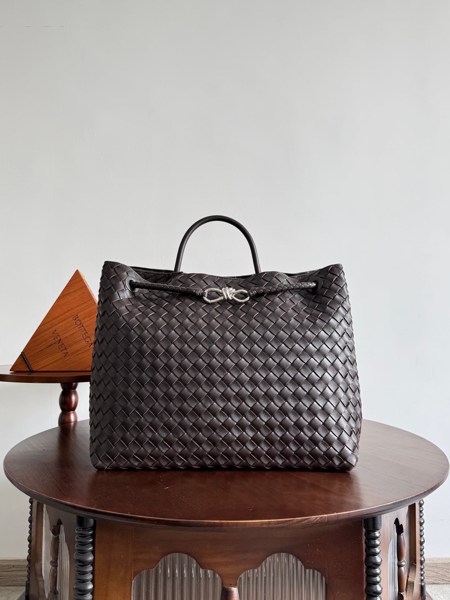 Andiamo Bottega Veneta 743575.A3