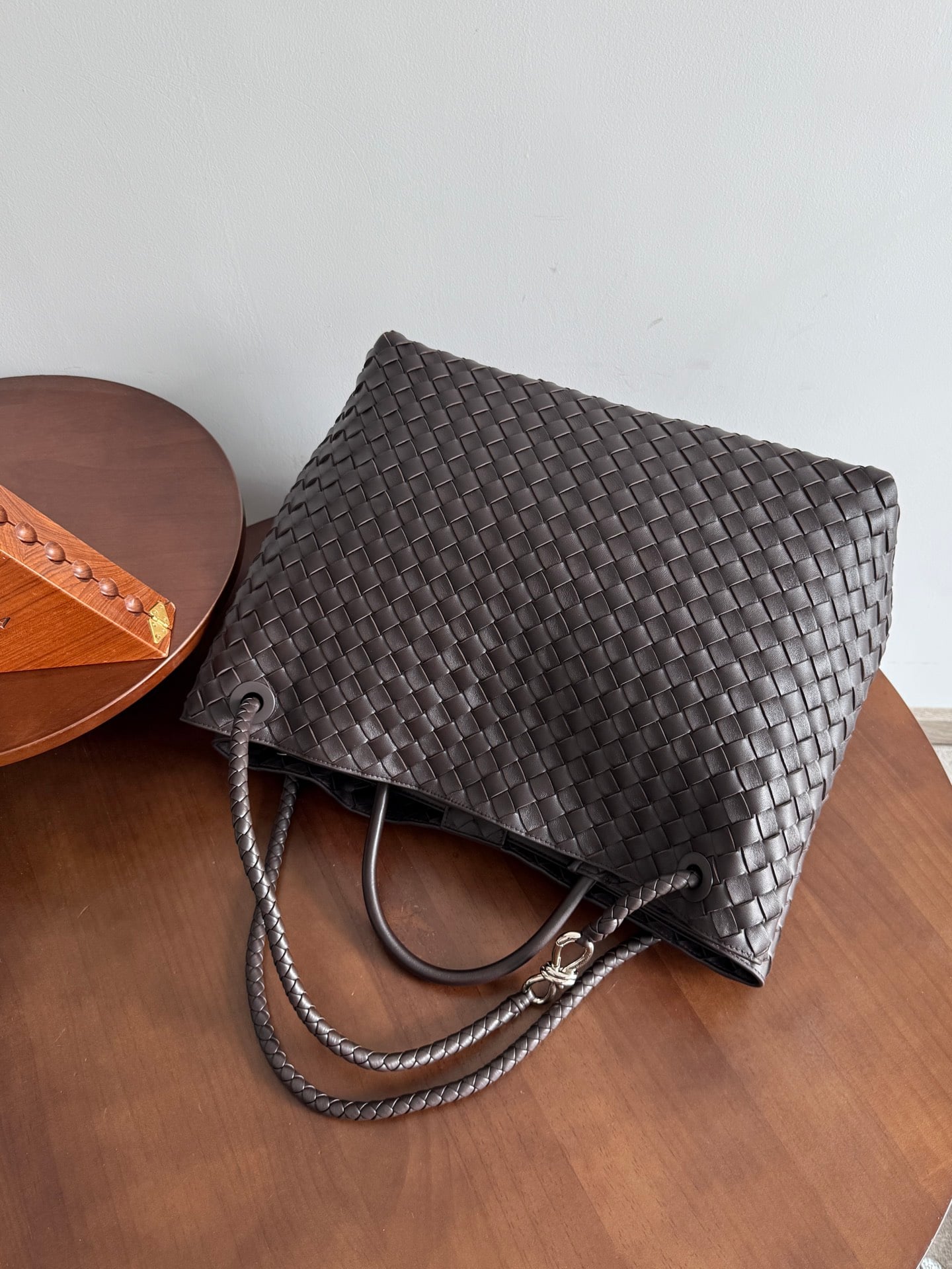 Andiamo Bottega Veneta 743575.A3