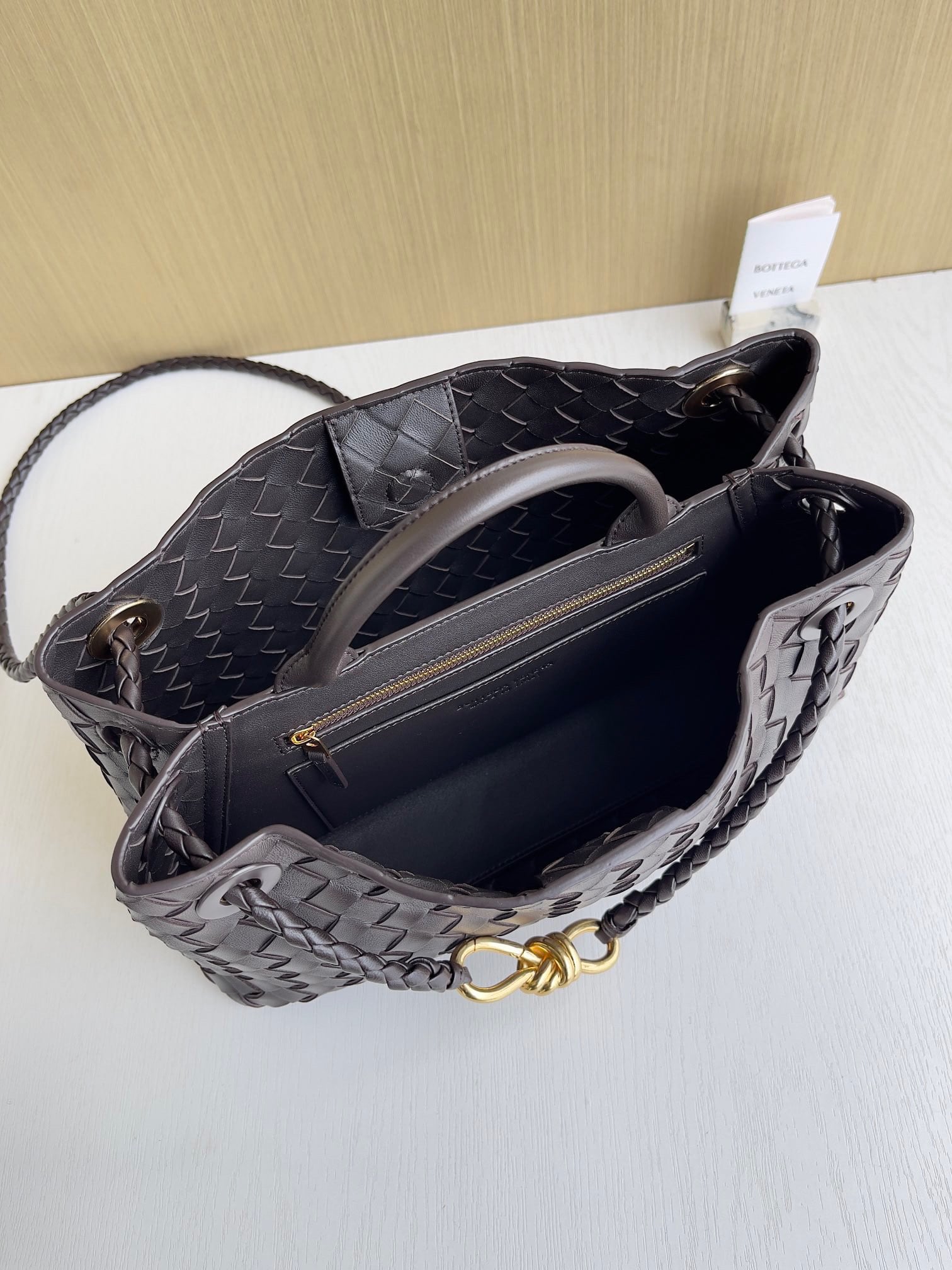 Andiamo Bottega Veneta 754990.A4