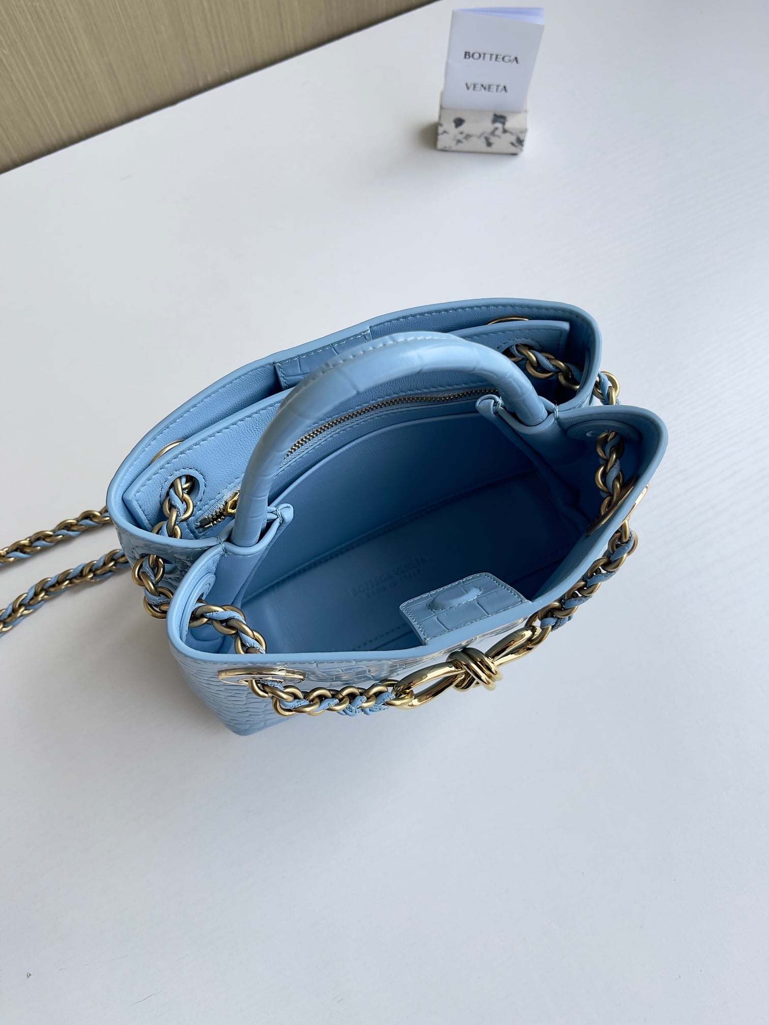 Andiamo Bottega Veneta 773733