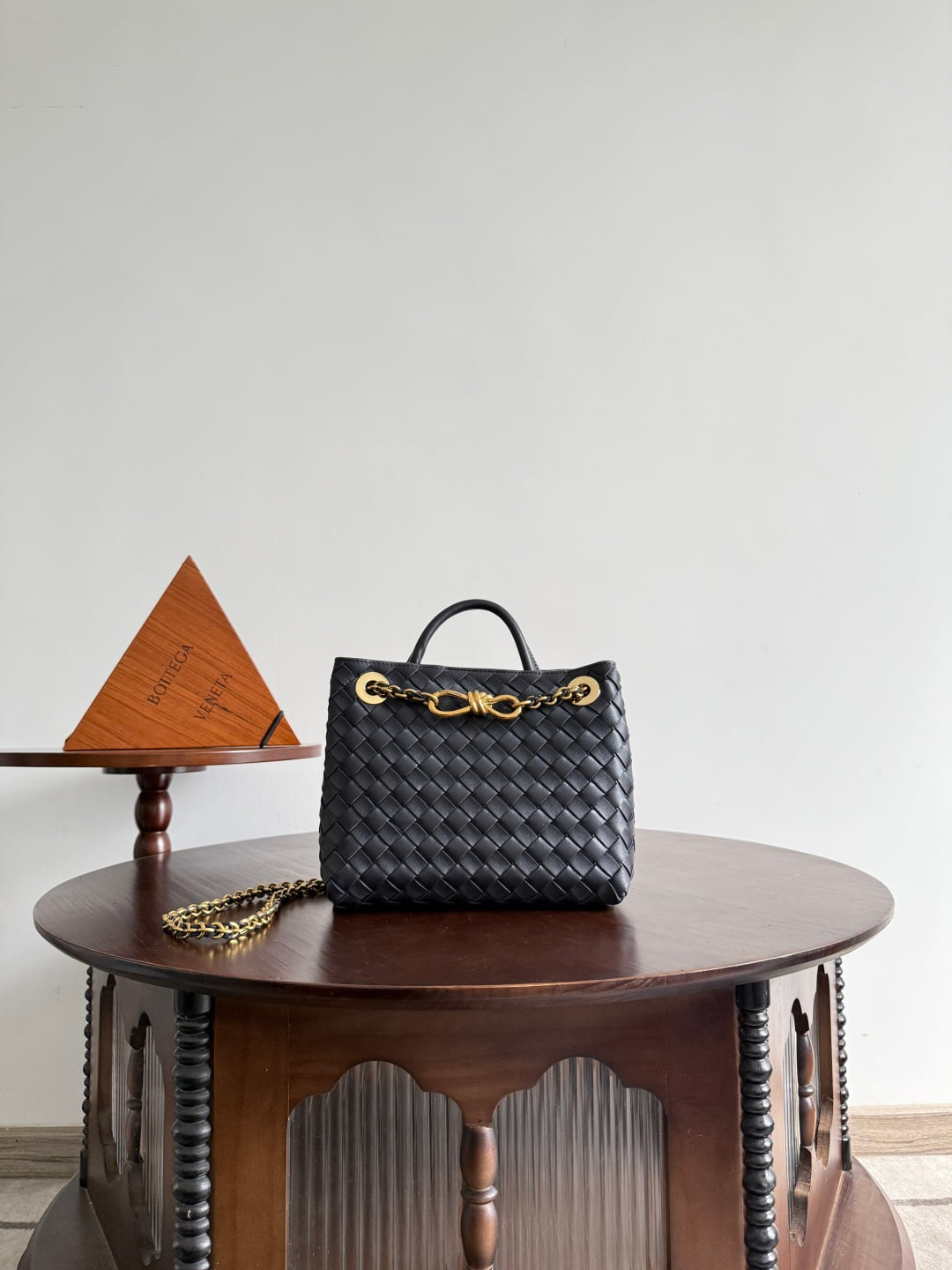 Andiamo Bottega Veneta 786008.A2